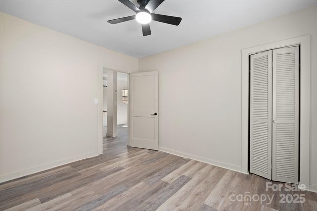 1901 Murray Road, Canton, NC 28716