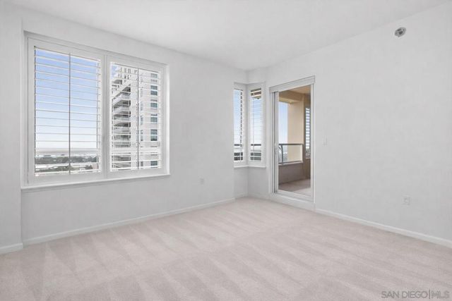 3890 Nobel Dr 1104, San Diego, CA 92122