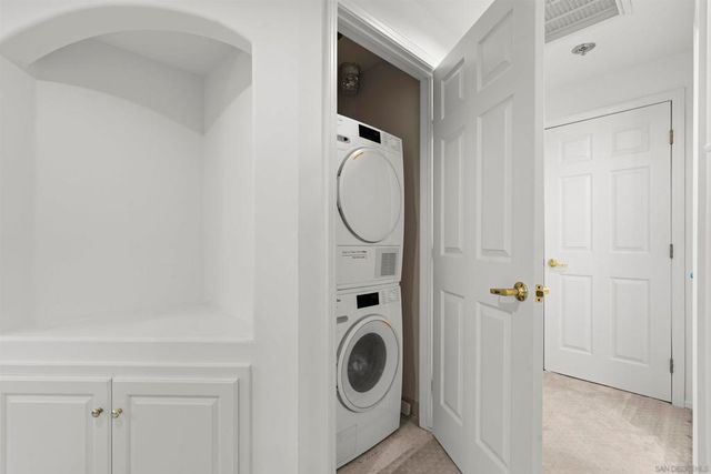 3890 Nobel Dr 1104, San Diego, CA 92122