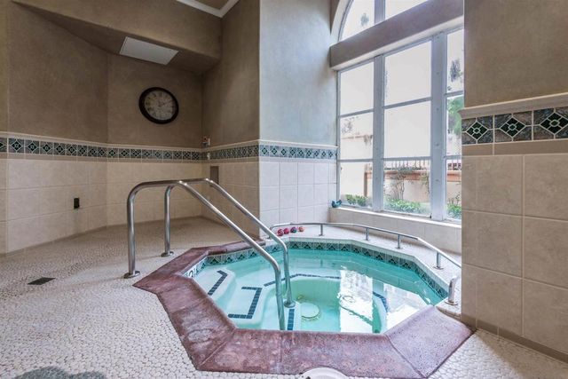 3890 Nobel Dr 1104, San Diego, CA 92122