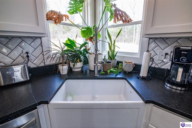 10435 Millerstown Road, Clarkson, KY 42726