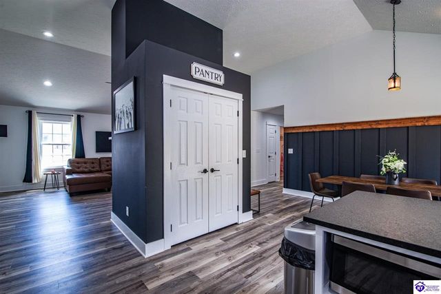 10435 Millerstown Road, Clarkson, KY 42726