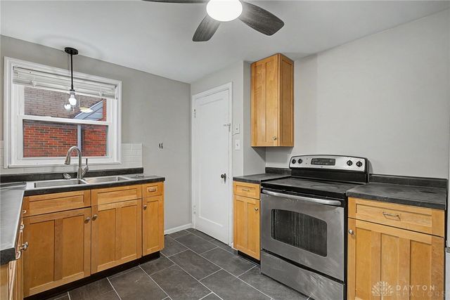 1742 S Smithville Road, Dayton, OH 45410