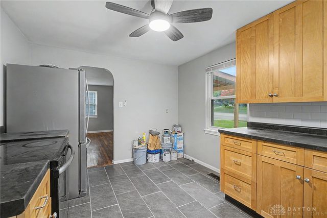 1742 S Smithville Road, Dayton, OH 45410
