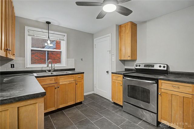 1742 S Smithville Road, Dayton, OH 45410