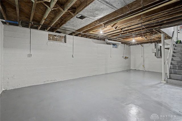 1742 S Smithville Road, Dayton, OH 45410