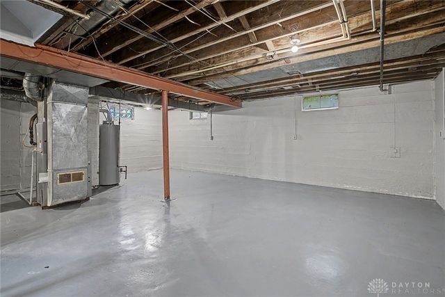 1742 S Smithville Road, Dayton, OH 45410