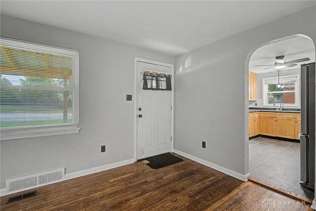 1742 S Smithville Road, Dayton, OH 45410