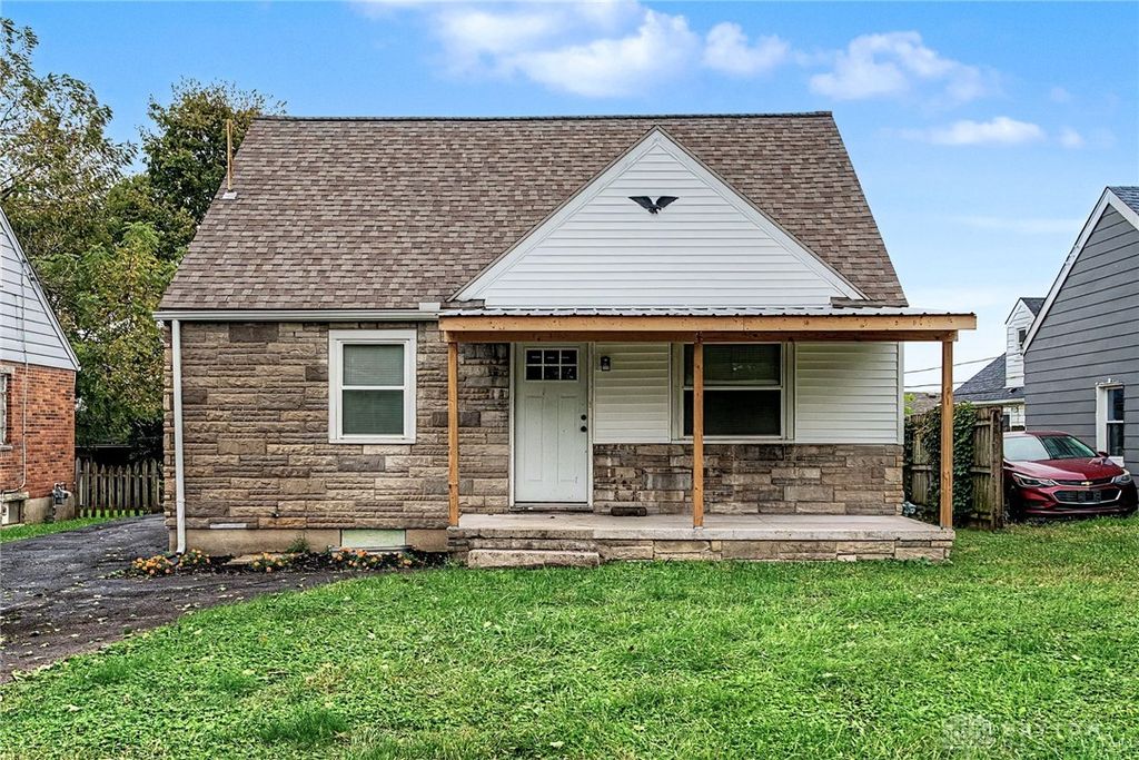 1742 S Smithville Road, Dayton, OH 45410