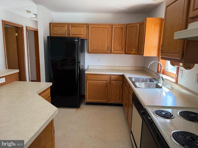 261 ANDREWS LAKE RD, Felton, DE 19943