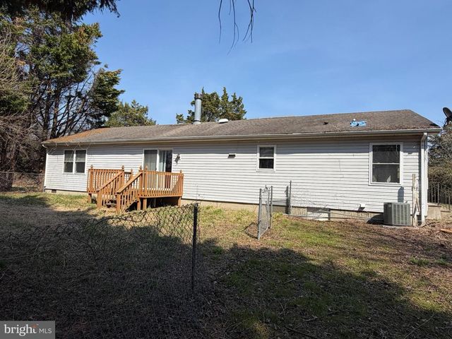 261 ANDREWS LAKE RD, Felton, DE 19943