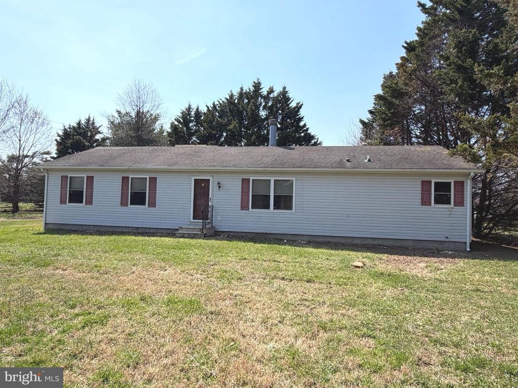 261 ANDREWS LAKE RD, Felton, DE 19943