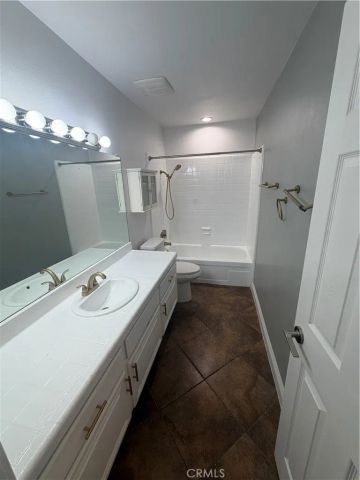 17350 Angelaine, Los Angeles, CA 91344