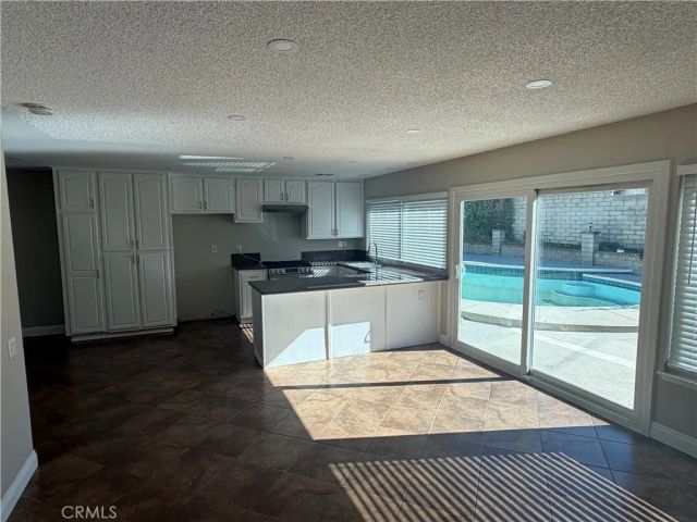 17350 Angelaine, Los Angeles, CA 91344