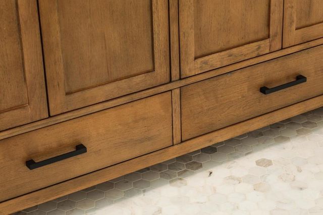 300 Encina Avenue, Redwood City, CA 94061