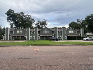 1007 Water St ST 101, Bastrop, TX 78602