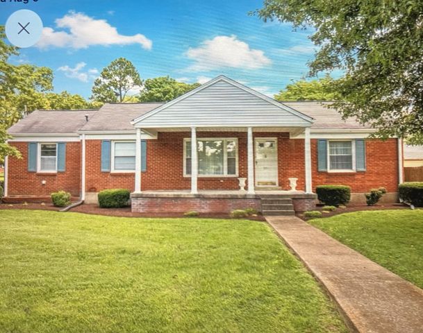 201 Avondale Dr, Franklin, TN 37064