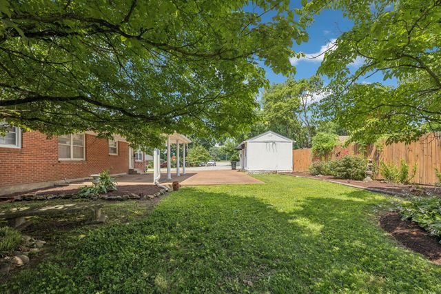 201 Avondale Dr, Franklin, TN 37064