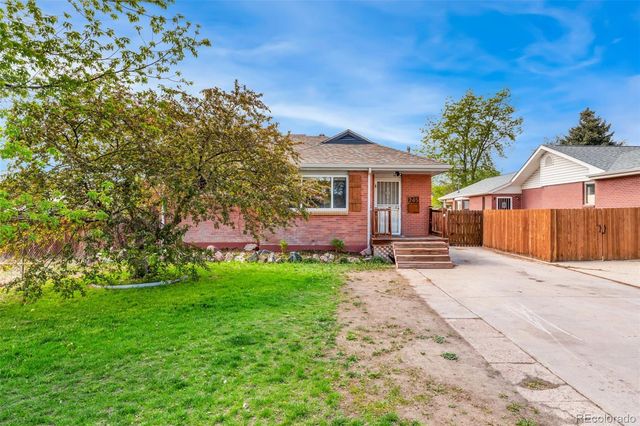 245 S 12th Avenue, Brighton, CO 80601