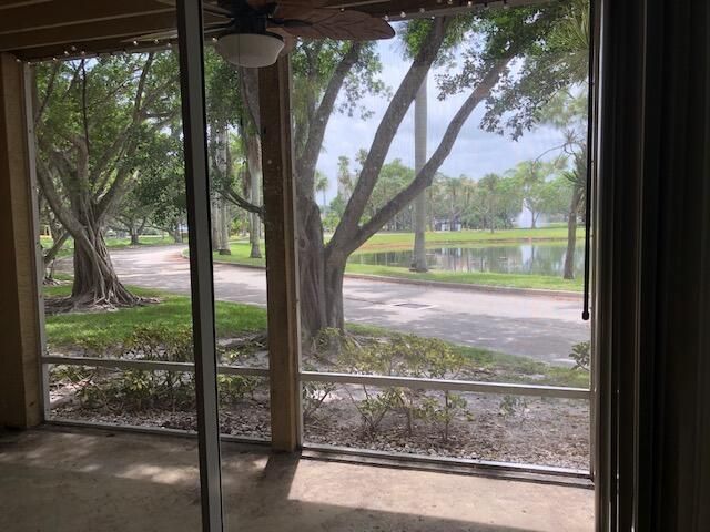 4767 Via Palm Lakes 206, West Palm Beach, FL 33417