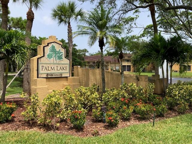 4767 Via Palm Lakes 206, West Palm Beach, FL 33417