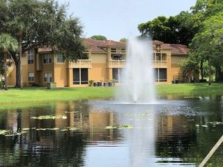 4767 Via Palm Lakes 206, West Palm Beach, FL 33417
