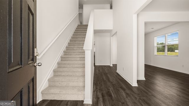 130 Aster Avenue, Locust Grove, GA 30248