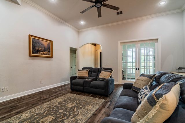 1100 Horizon Trace Drive, Azle, TX 76020