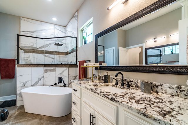 1100 Horizon Trace Drive, Azle, TX 76020