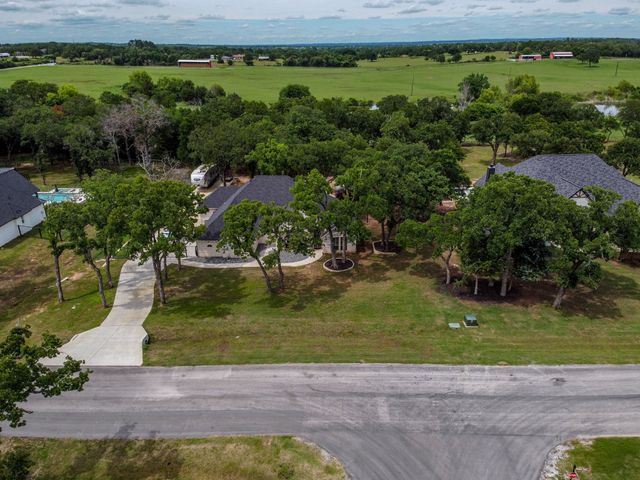 1100 Horizon Trace Drive, Azle, TX 76020