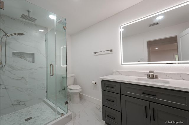 7942 Hammerly Boulevard, Houston, TX 77055