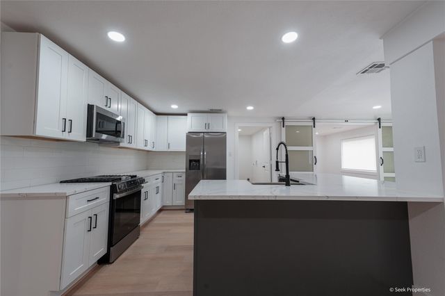 7942 Hammerly Boulevard, Houston, TX 77055