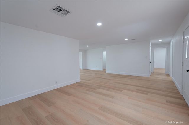 7942 Hammerly Boulevard, Houston, TX 77055