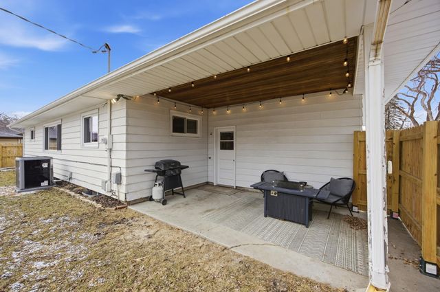 1010 River Drive, Moorhead, MN 56560