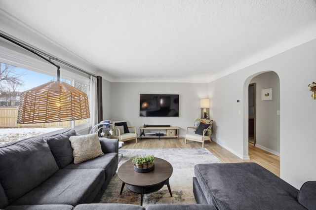 1010 River Drive, Moorhead, MN 56560