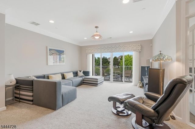 7208 Westover Way, Franklin Twp., NJ 08873