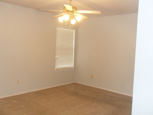 817 Cruise Street, Denton, TX 76207