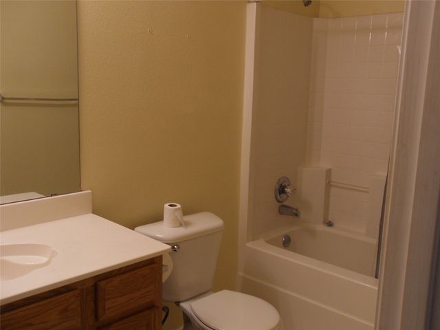 817 Cruise Street, Denton, TX 76207