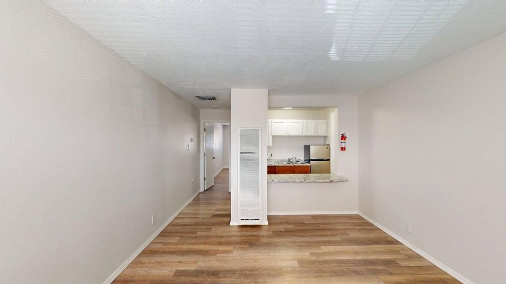 Image 37 of property listing at 433 Mesilla & 437 (4 lots) Street SE, Albuquerque, NM 87108