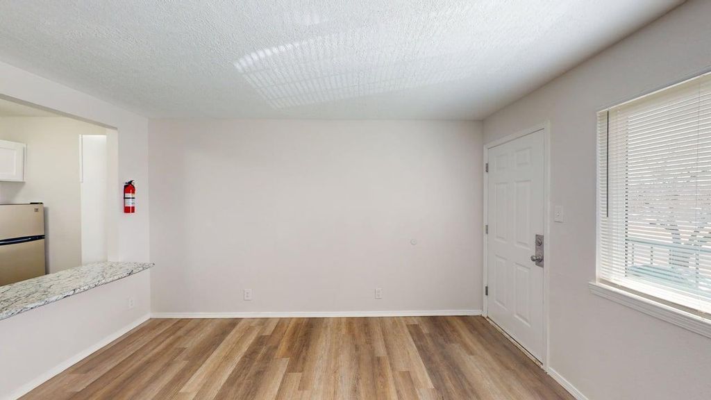 Image 41 of property listing at 433 Mesilla & 437 (4 lots) Street SE, Albuquerque, NM 87108