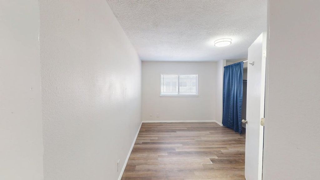Image 46 of property listing at 433 Mesilla & 437 (4 lots) Street SE, Albuquerque, NM 87108