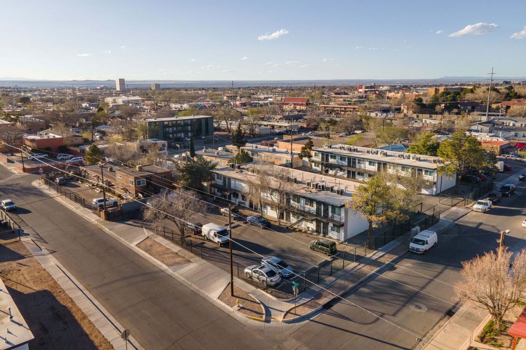 Image 55 of property listing at 433 Mesilla & 437 (4 lots) Street SE, Albuquerque, NM 87108