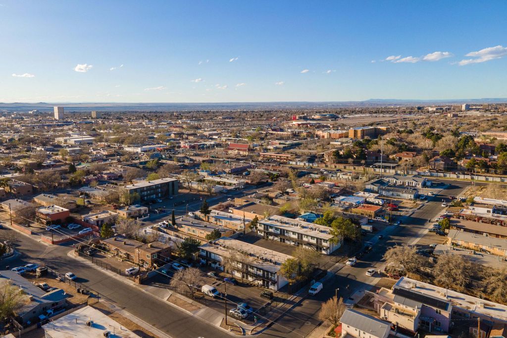 Image 56 of property listing at 433 Mesilla & 437 (4 lots) Street SE, Albuquerque, NM 87108