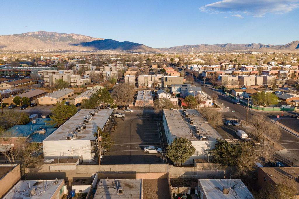 Image 61 of property listing at 433 Mesilla & 437 (4 lots) Street SE, Albuquerque, NM 87108