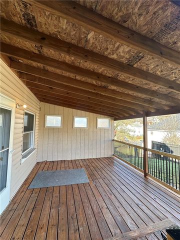 33 Violet Ave, City Of Washington, PA 15301