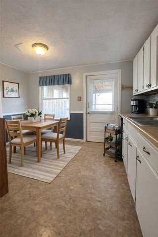 33 Violet Ave, City Of Washington, PA 15301