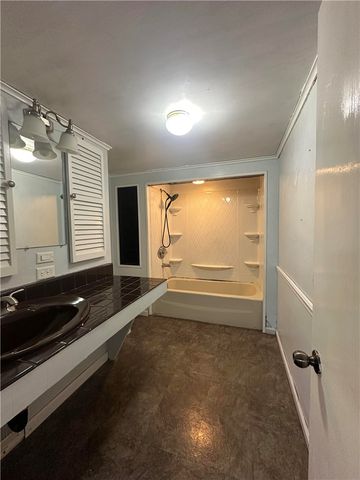 33 Violet Ave, City Of Washington, PA 15301