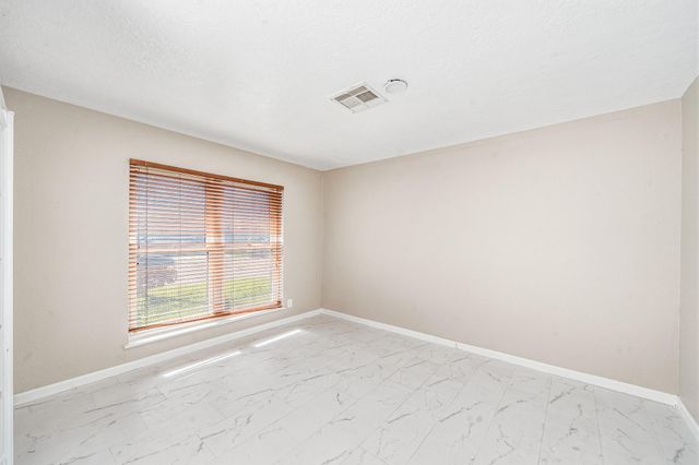 1318 55th Street, Galveston, TX 77551