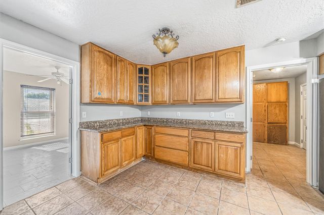 1318 55th Street, Galveston, TX 77551