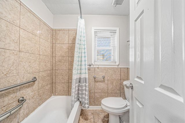 1318 55th Street, Galveston, TX 77551